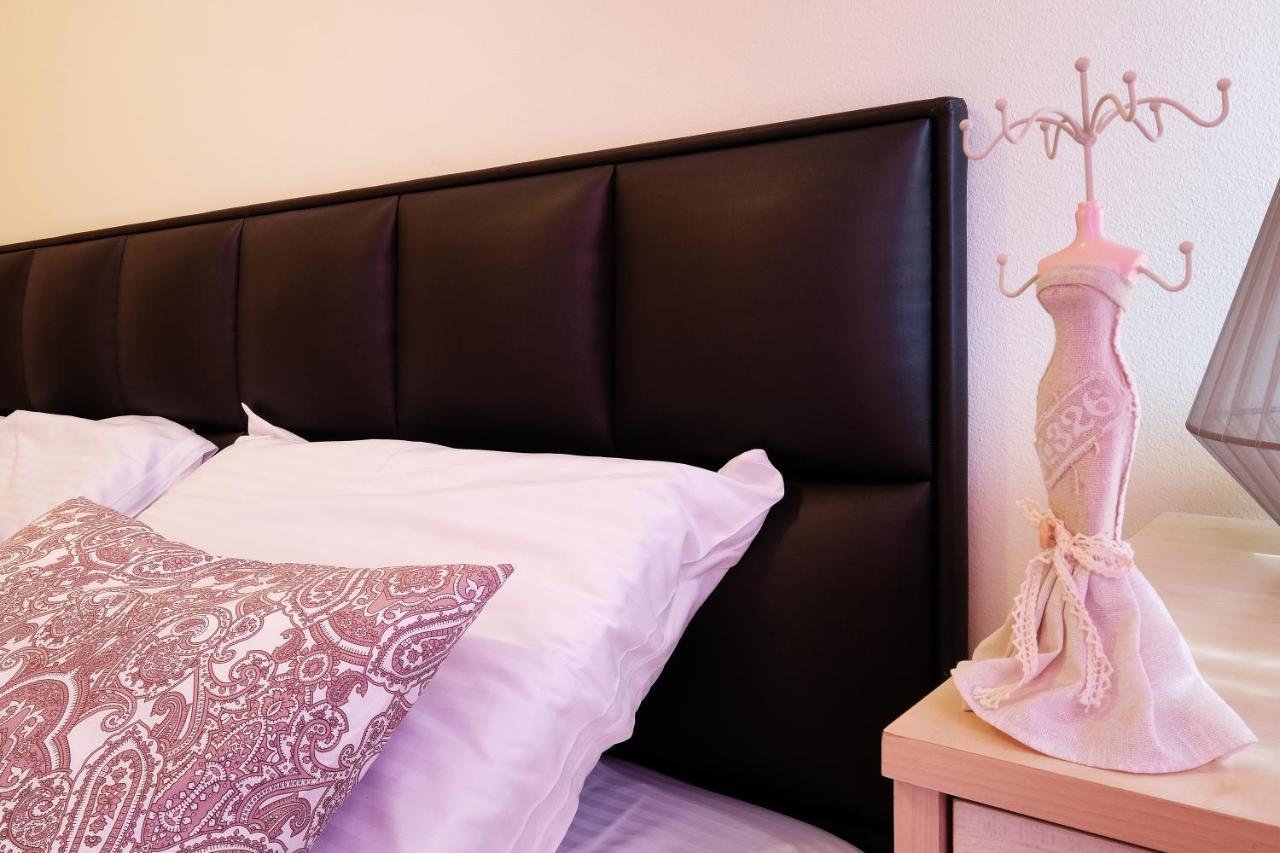 Paradise Starry Suite-City Center Belgrado Exterior foto